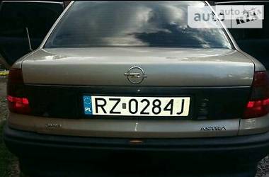 Седан Opel Astra 1997 в Каменец-Подольском