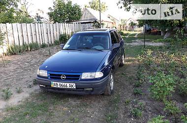 Универсал Opel Astra 1992 в Бершади