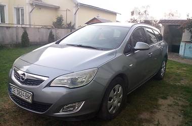 Универсал Opel Astra 2012 в Черновцах