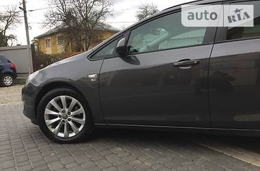 Универсал Opel Astra 2012 в Коломые