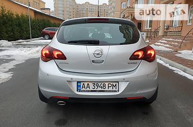 Хетчбек Opel Astra 2011 в Києві