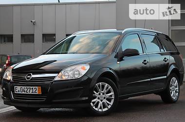 Универсал Opel Astra 2009 в Дрогобыче