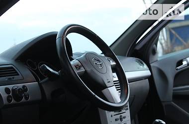 Универсал Opel Astra 2009 в Дрогобыче