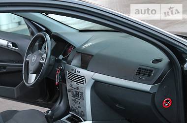 Универсал Opel Astra 2009 в Дрогобыче