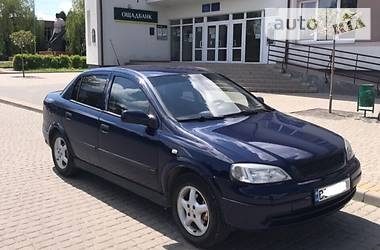 Седан Opel Astra 2003 в 