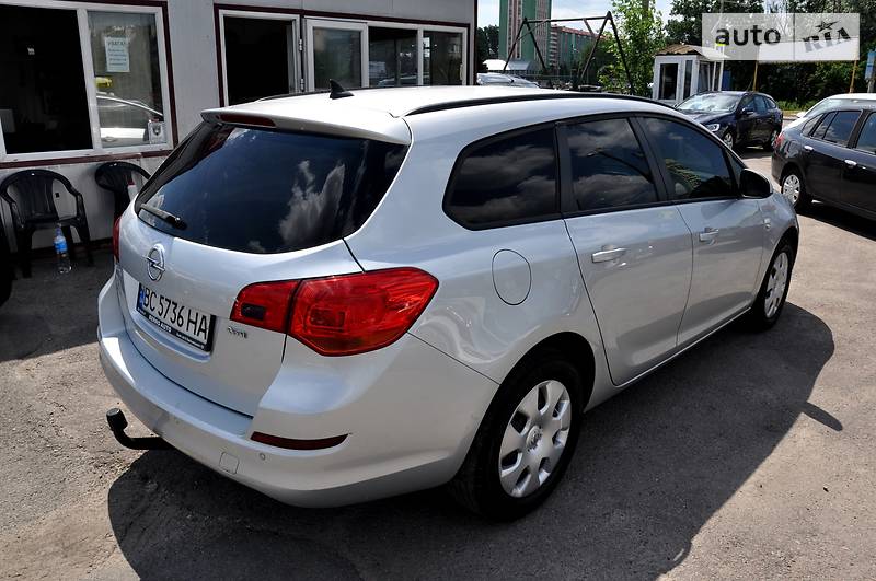 Універсал Opel Astra 2011 в Львові фото 21 Універсал Opel Astra 2011 в Львові