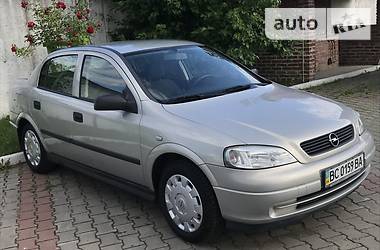 Седан Opel Astra 2007 в Львові