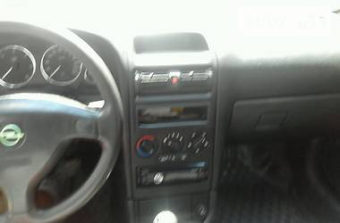 Универсал Opel Astra 2000 в Тростянце
