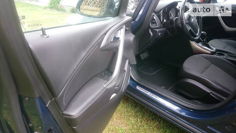 Універсал Opel Astra 2011 в Радехові фото 12 Універсал Opel Astra 2011 в Радехові