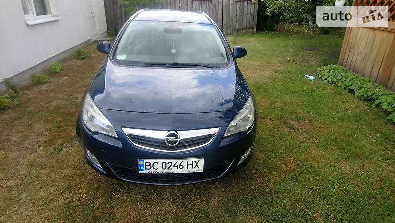 Універсал Opel Astra 2011 в Радехові фото 2 Універсал Opel Astra 2011 в Радехові