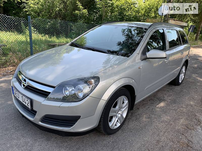 Універсал Opel Astra 2006 в 