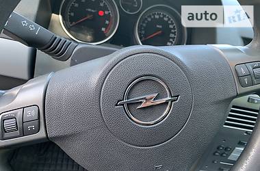 Універсал Opel Astra 2006 в 
