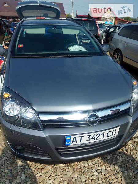 Універсал Opel Astra 2006 в Стрию