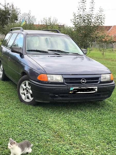 Универсал Opel Astra 1994 в Коломые