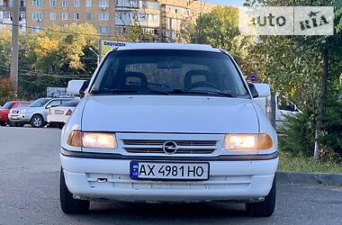 Хэтчбек Opel Astra 1994 в Одессе