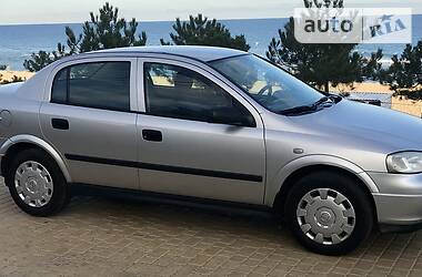 Седан Opel Astra 2005 в Одессе