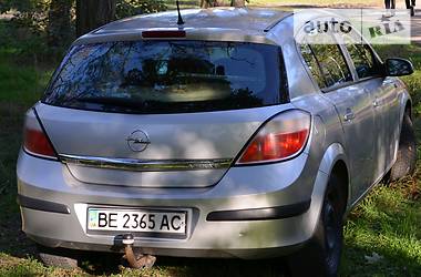 Хэтчбек Opel Astra 2005 в Одессе