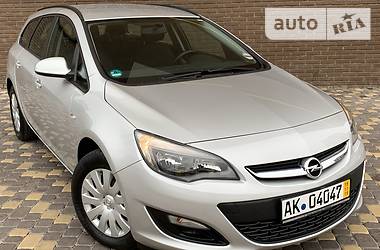 Универсал Opel Astra 2014 в Виннице