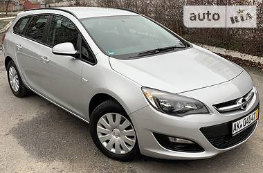 Универсал Opel Astra 2014 в Виннице