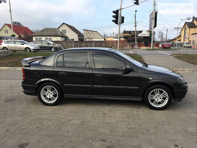 Седан Opel Astra 2007 в Києві