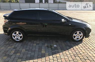 Купе Opel Astra 2007 в Луцке