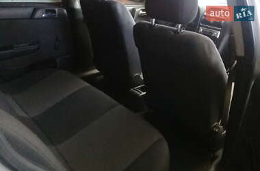 Седан Opel Astra 2005 в Полтаве фото 3 Седан Opel Astra 2005 в Полтаве