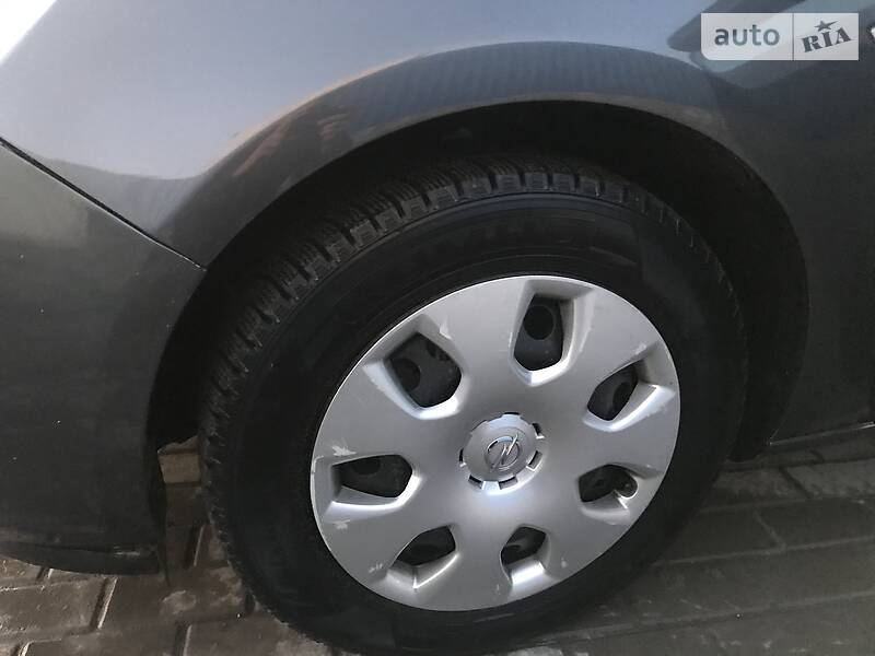 Універсал Opel Astra 2011 в Тернополі