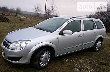 Універсал Opel Astra 2008 в Стрию