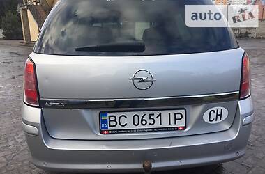 Универсал Opel Astra 2009 в Львове