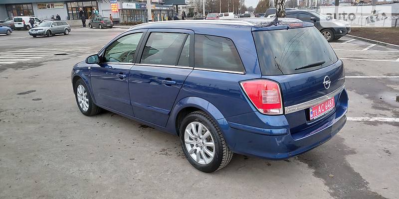 Универсал Opel Astra 2008 в Харькове