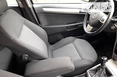Універсал Opel Astra 2008 в 