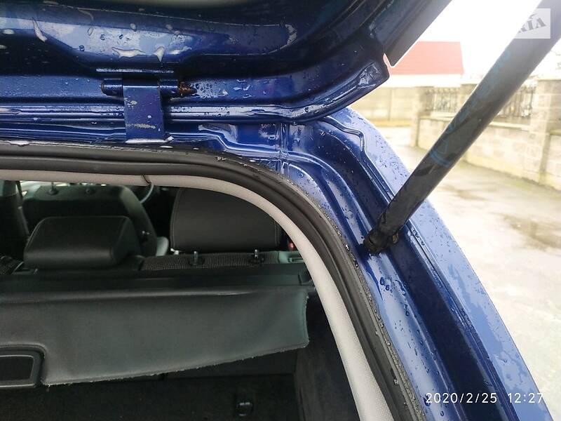 Універсал Opel Astra 2009 в Острозі