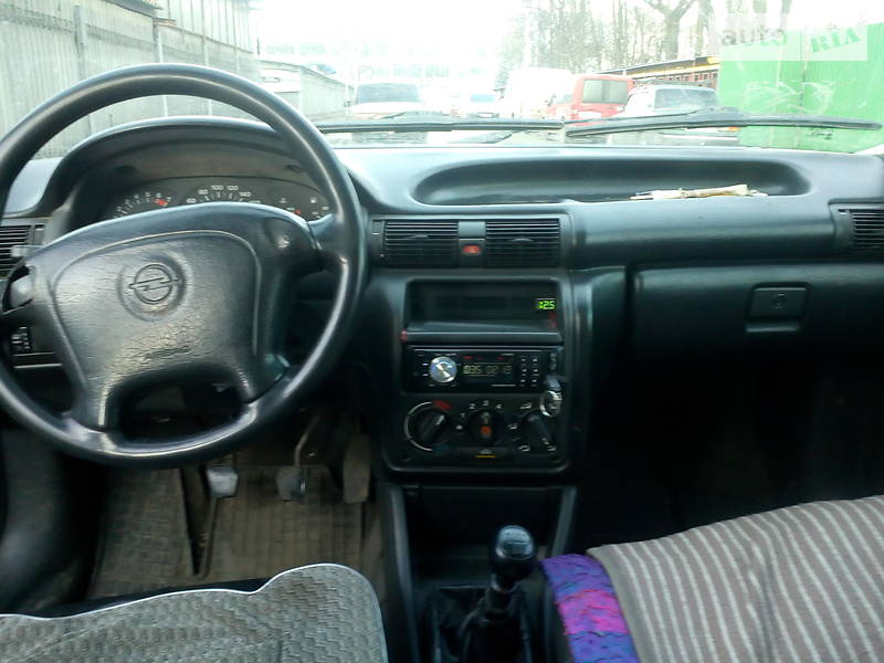 Універсал Opel Astra 1994 в 