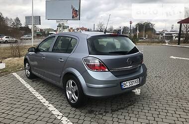 Хэтчбек Opel Astra 2008 в Львове