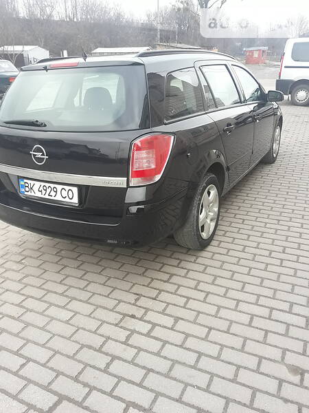 Универсал Opel Astra 2008 в Ровно фото 2 Универсал Opel Astra 2008 в Ровно