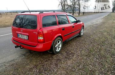 Универсал Opel Astra 1998 в Новояворовске