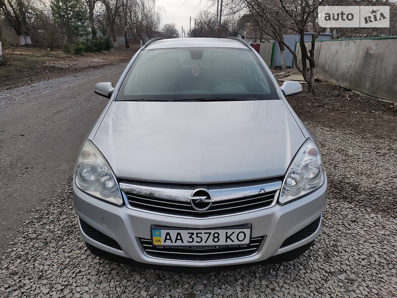 Універсал Opel Astra 2007 в 