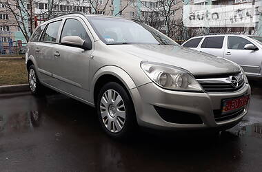 Универсал Opel Astra 2008 в Луцке