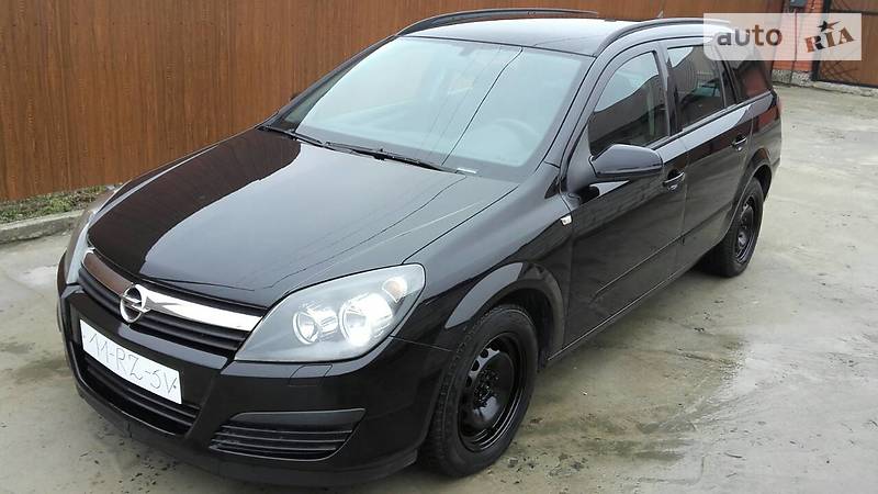 Універсал Opel Astra 2005 в Луцьку
