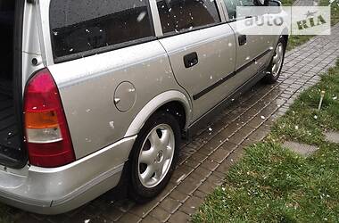 Універсал Opel Astra 2004 в 