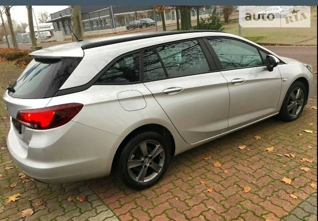 Універсал Opel Astra 2016 в 