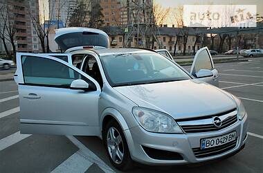 Універсал Opel Astra 2007 в 