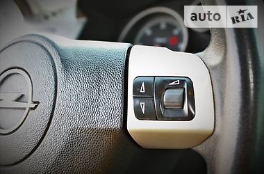 Універсал Opel Astra 2007 в 