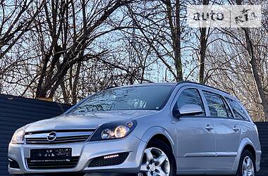 Універсал Opel Astra 2008 в 