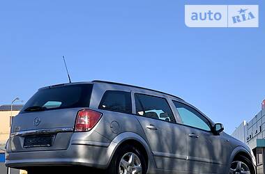 Універсал Opel Astra 2008 в 
