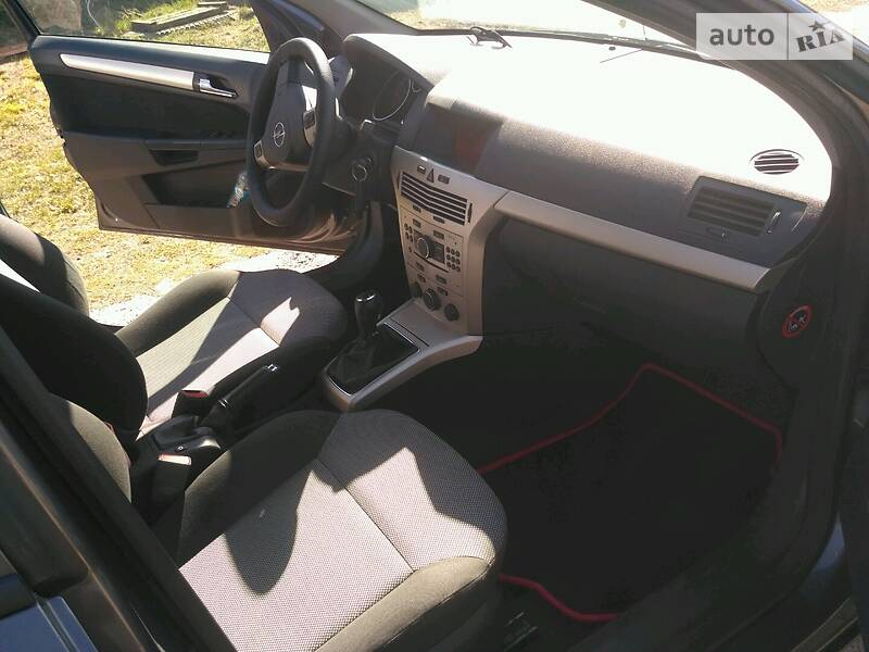 Універсал Opel Astra 2009 в Києві