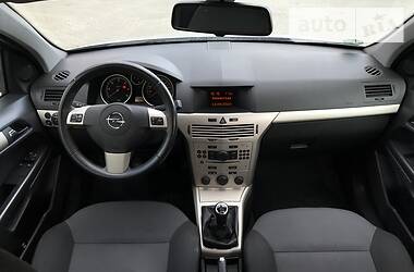 Універсал Opel Astra 2008 в 