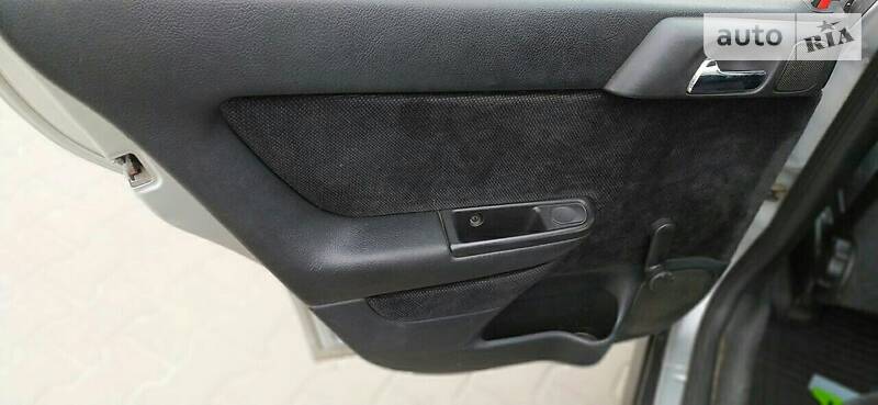 Універсал Opel Astra 2000 в Львові