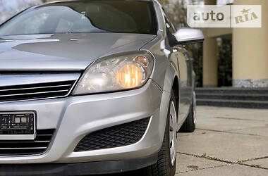 Універсал Opel Astra 2007 в 