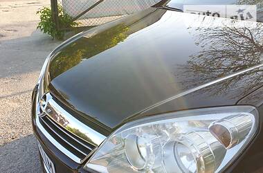Універсал Opel Astra 2009 в 